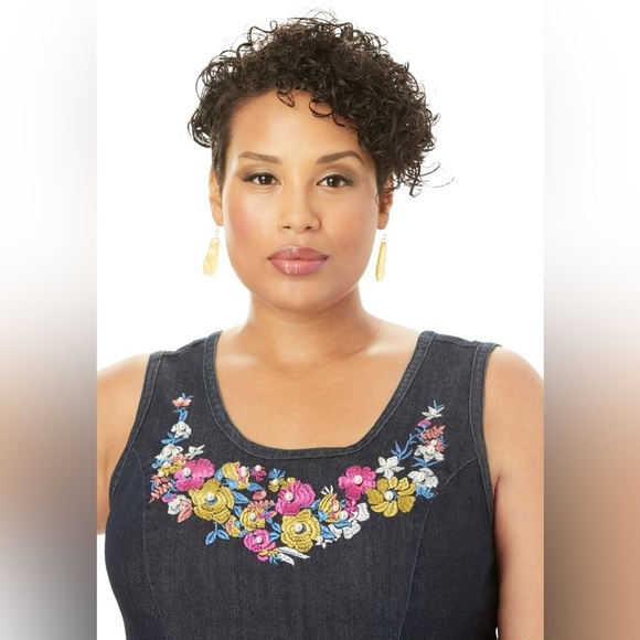 EUC Talbots Jeans maxi dress with neck flower and Pearl embellishment - Picture 2 of 10